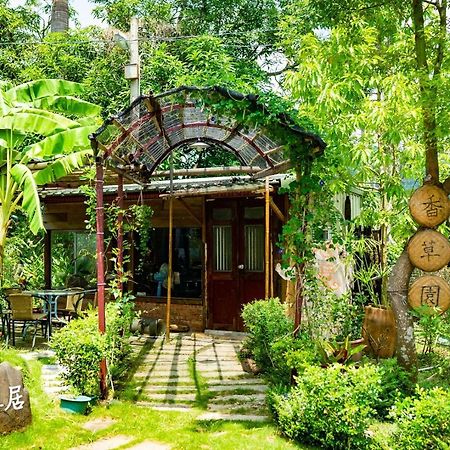 Chuan Ya Ju Homestay Qishan Extérieur photo
